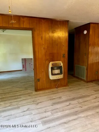 $149,900 | 3652 South Old Highway, Holly Springs, MS 38635