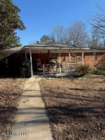$149,900 | 3652 South Old Highway, Holly Springs, MS 38635