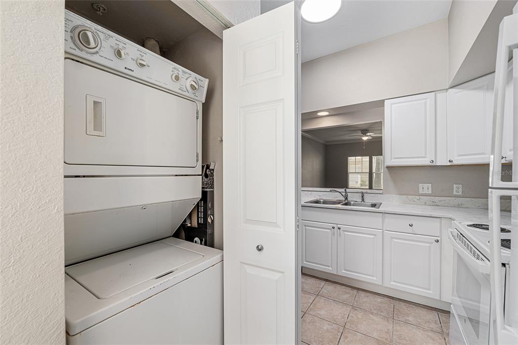 9177 Southwest 52nd Road, Unit 102 Gainesville, FL 32608 - Photo 19 of 35