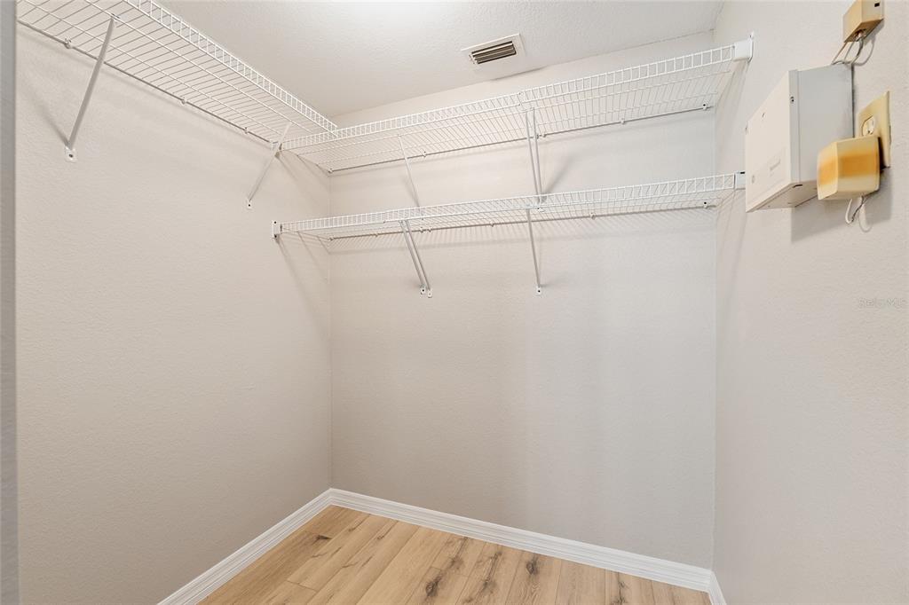 9177 Southwest 52nd Road, Unit 102 Gainesville, FL 32608 - Photo 23 of 35