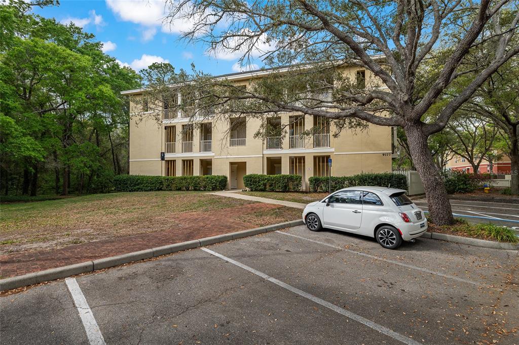 9177 Southwest 52nd Road, Unit 102 Gainesville, FL 32608 - Photo 30 of 35