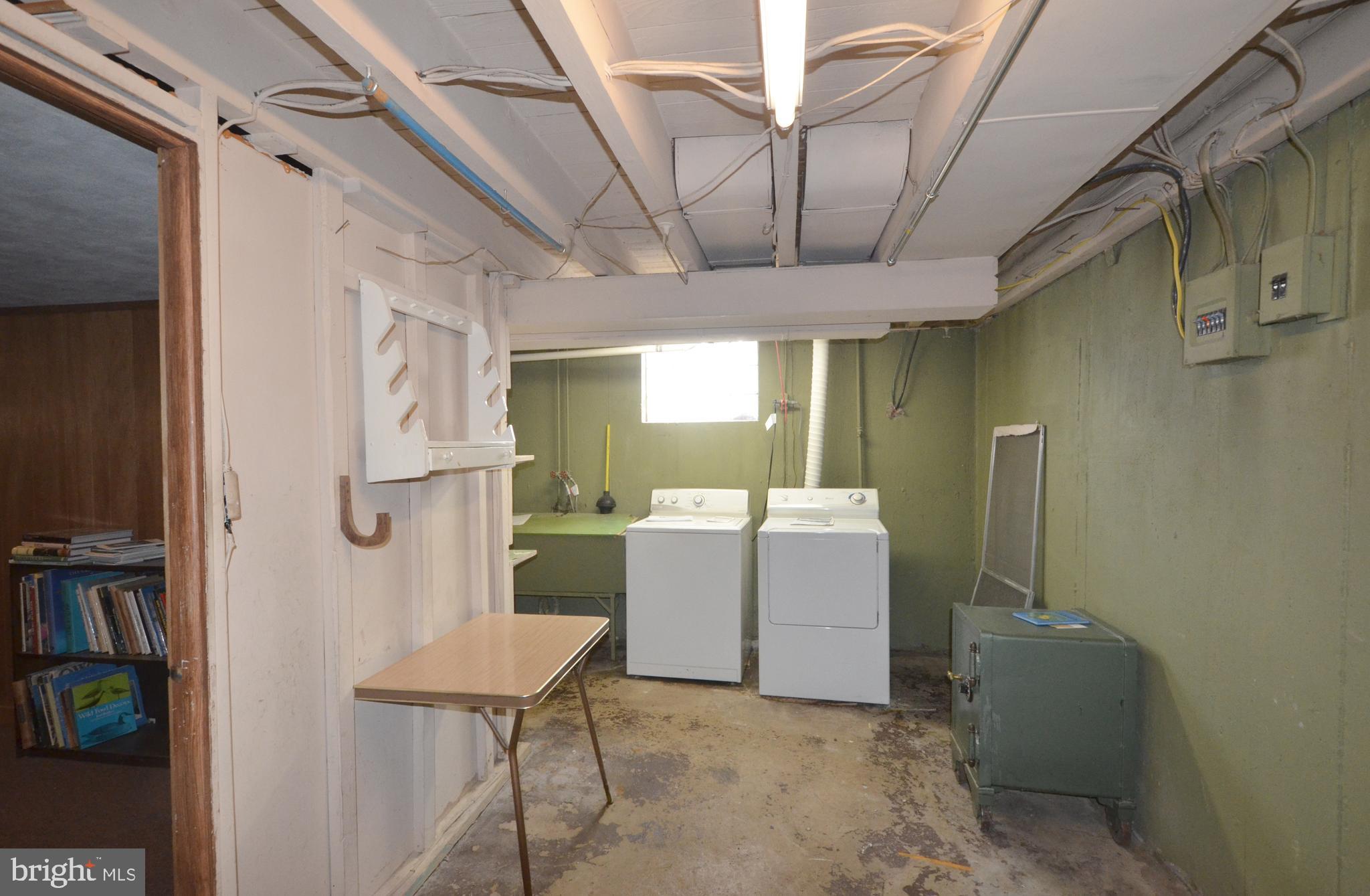 45 Hetzel Road Ridley Park, PA 19078 - Photo 24 of 25 Laundry