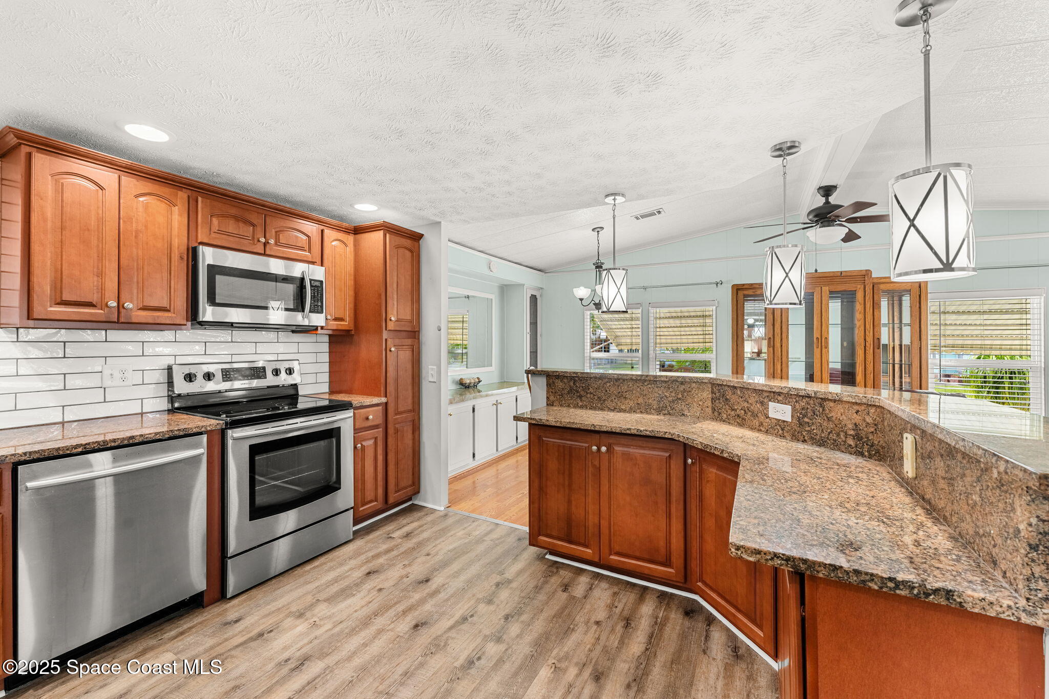 1885 Mango Street Northeast Palm Bay, FL 32905 - Photo 20 of 36 1885 Mango St. NE (12)