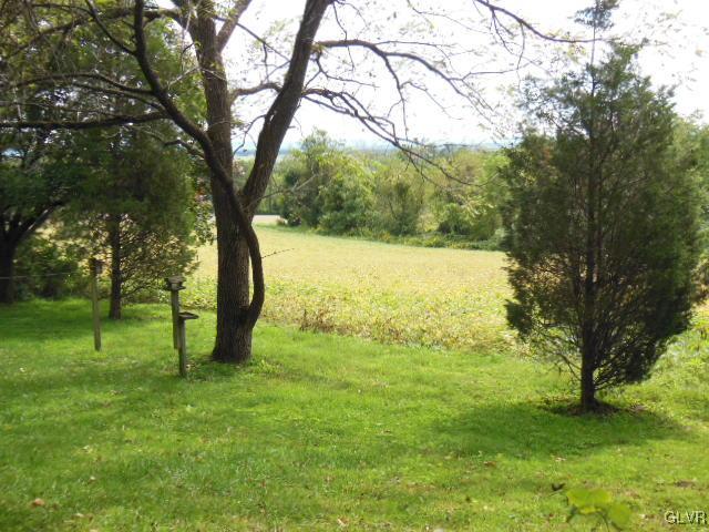 3040 Old Post Road Slatington, PA 18080 - Photo 8 of 34 Gallery Image 8