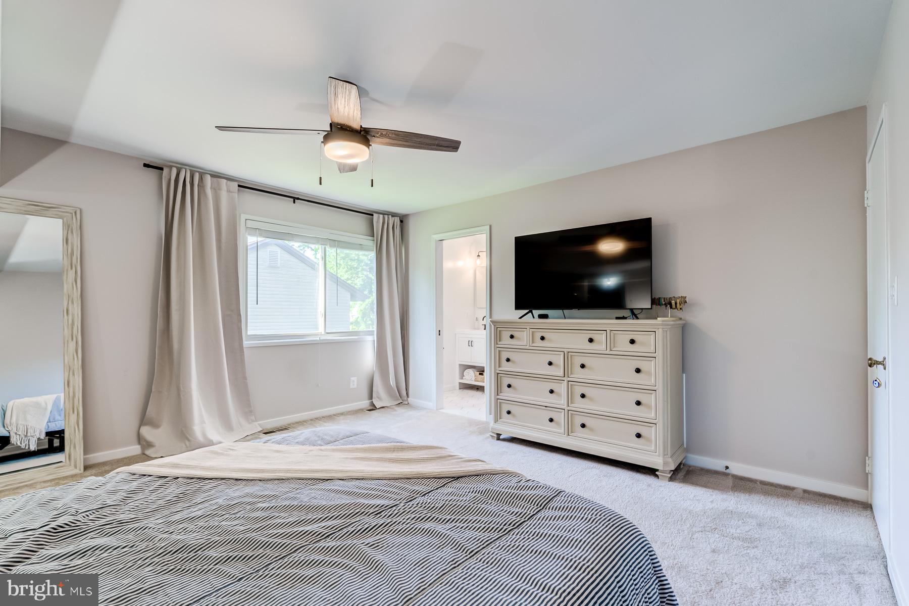 4512 Flintstone Road Alexandria, VA 22306 - Photo 33 of 59 Gallery Image 33
