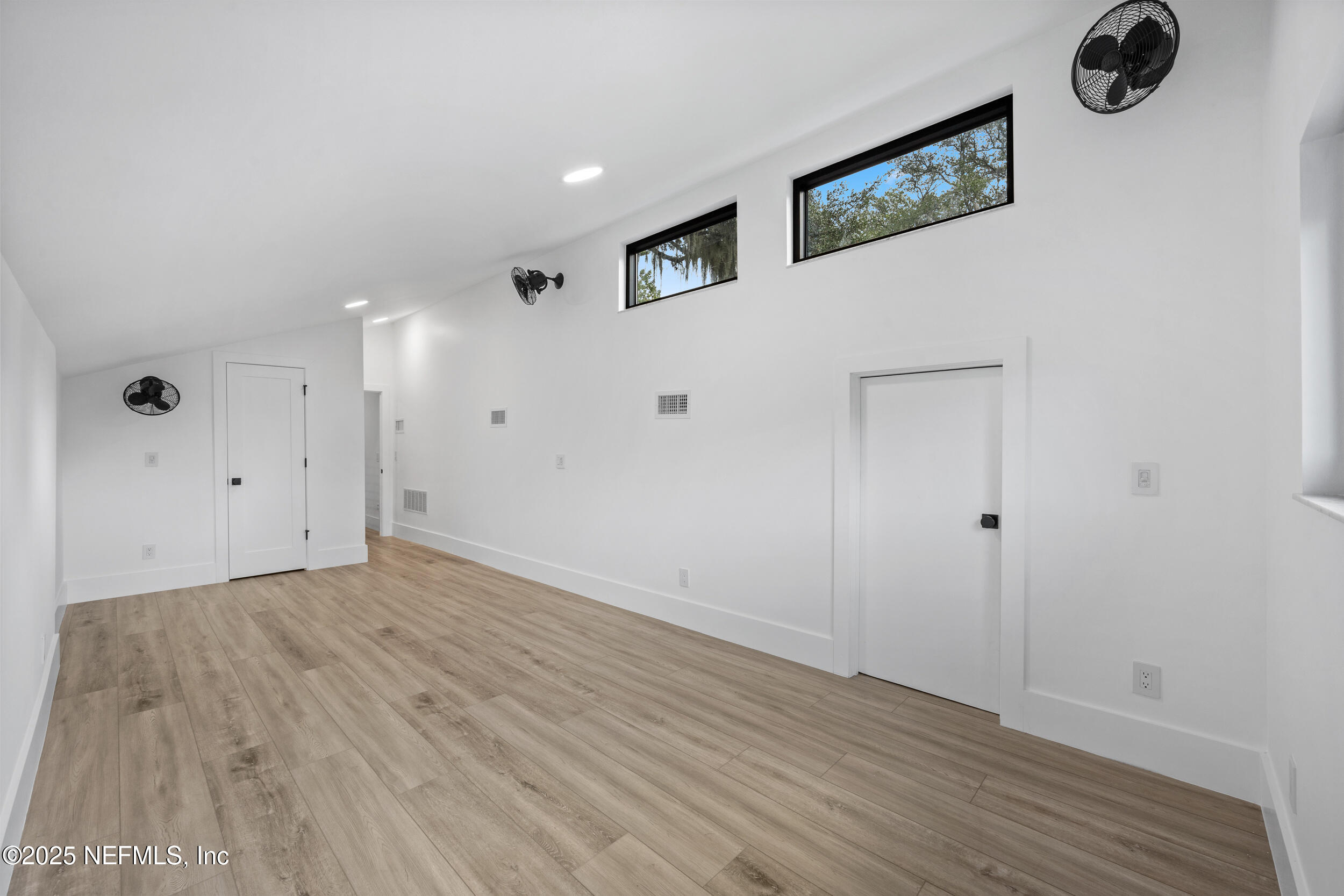 8833 Sanchez Road Jacksonville, FL 32217 - Photo 30 of 37 24 - interior
