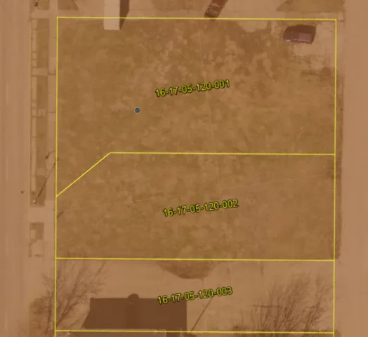 $179,000 | 504 South Schuyler Avenue, Kankakee, IL 60901