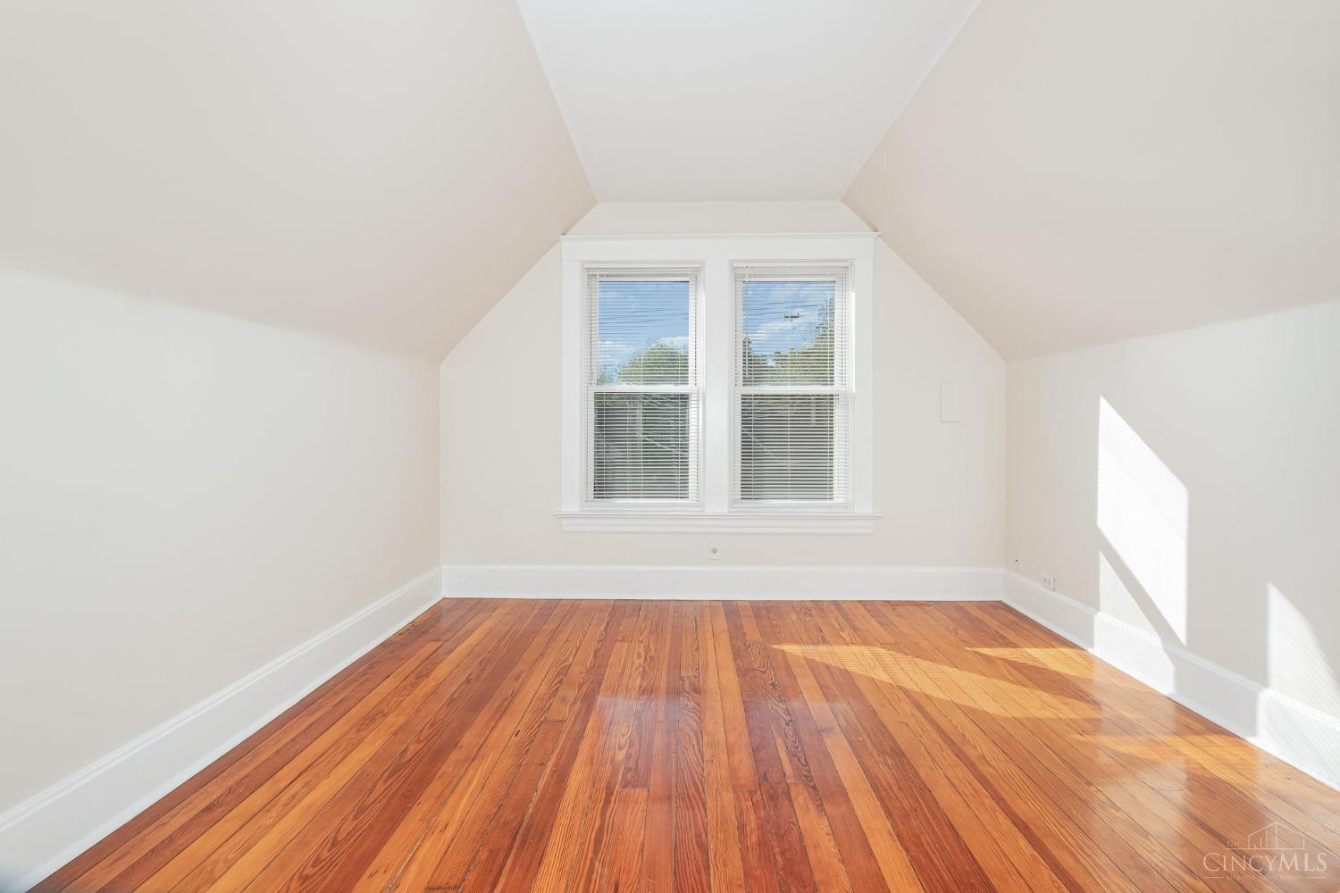 3438 Brotherton Road Cincinnati, OH 45209 - Photo 18 of 25