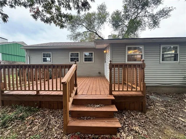 $1,000 | 1808 16th Avenue, Beaver Falls, PA 15010