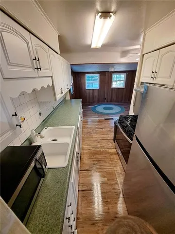 $1,000 | 1808 16th Avenue, Beaver Falls, PA 15010