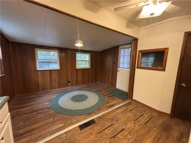 $1,000 | 1808 16th Avenue, Beaver Falls, PA 15010