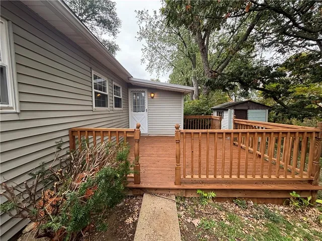 $1,000 | 1808 16th Avenue, Beaver Falls, PA 15010