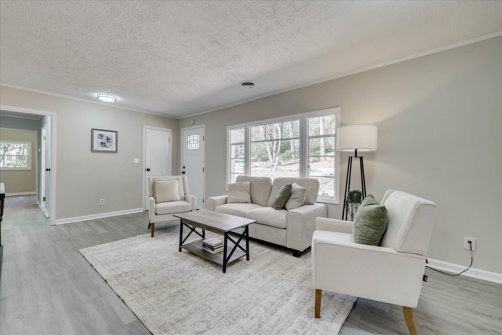 726 West Rollingwood Road Aiken, SC 29801 - Photo 7 of 29 Gallery Image 7