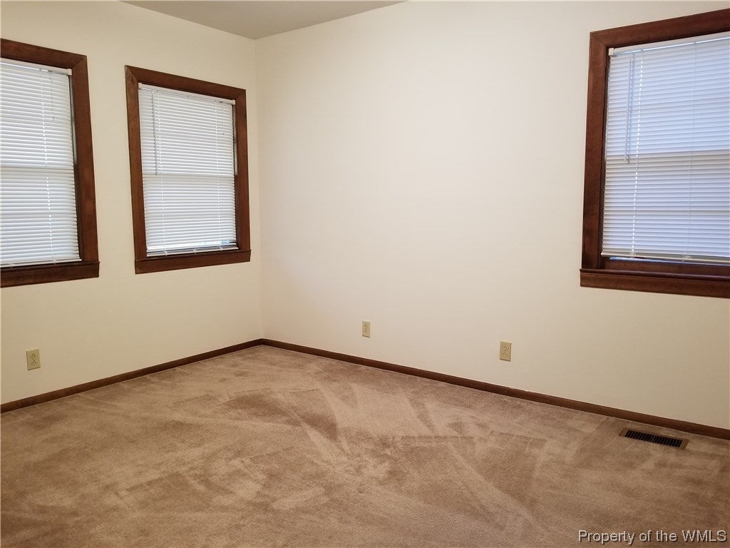 226 Rich Road Yorktown, VA 23693 - Photo 12 of 27 Gallery Image 12