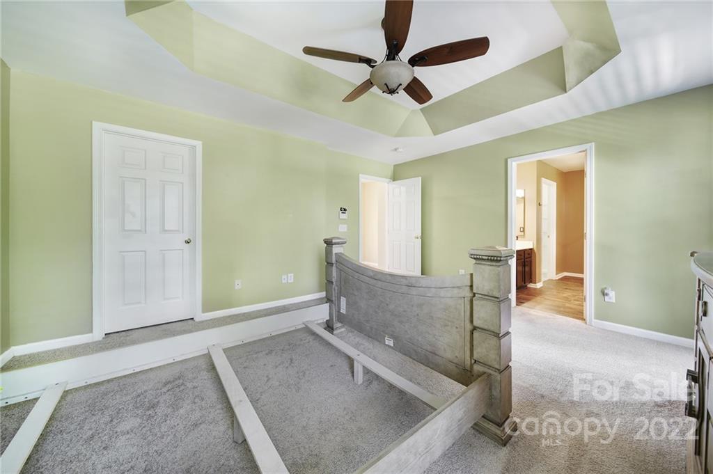 618 Bayou Circle Clover, SC 29710 - Photo 23 of 37 a living room with furniture
