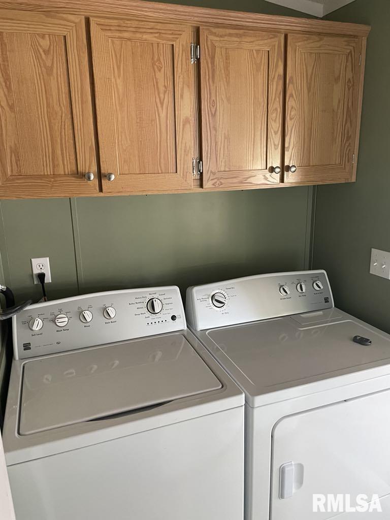 503 East Matthew Street Sesser, IL 62884 - Photo 8 of 17 Gallery Image 8