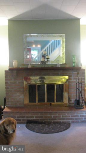 5002 Catalpha Road Baltimore, MD 21214 - Photo 4 of 4 Warm & Cozy