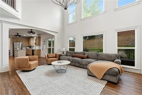 $614,000 | 4221 Willow Oak Drive, Gainesville, GA 30506