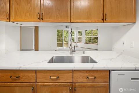 $410,000 | 1822 152nd Avenue Northeast, Unit E311, Bellevue, WA 98007