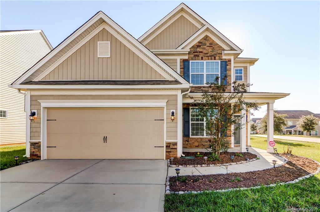 8215 Dallas Bay Road Charlotte, NC 28278 - Photo 2 of 28 Gallery Image 2
