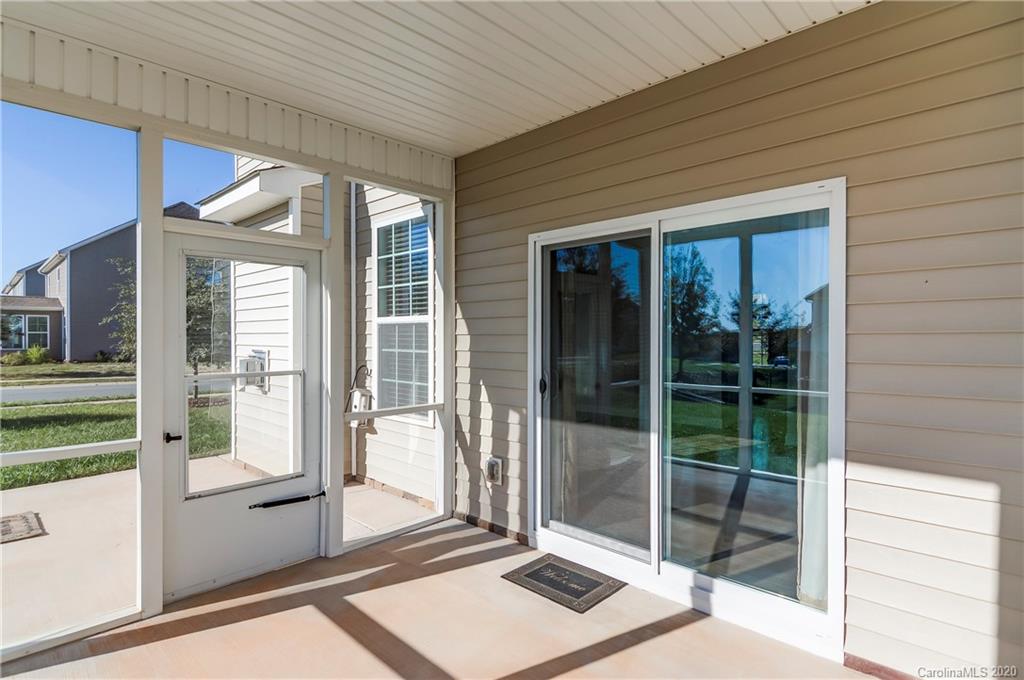 8215 Dallas Bay Road Charlotte, NC 28278 - Photo 27 of 28 Gallery Image 27