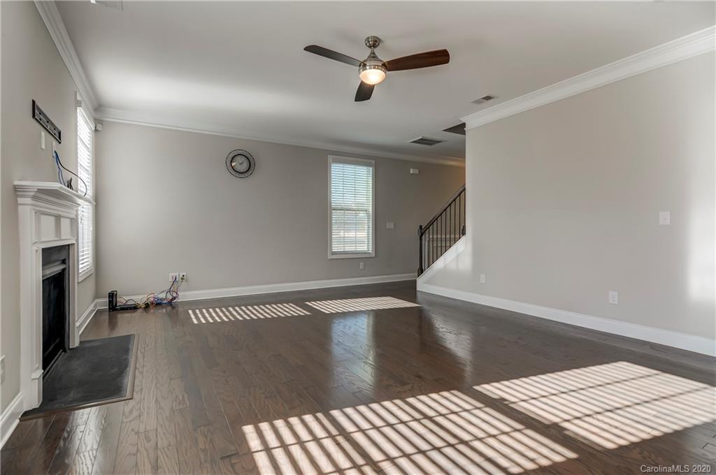 8215 Dallas Bay Road Charlotte, NC 28278 - Photo 7 of 28 Gallery Image 7