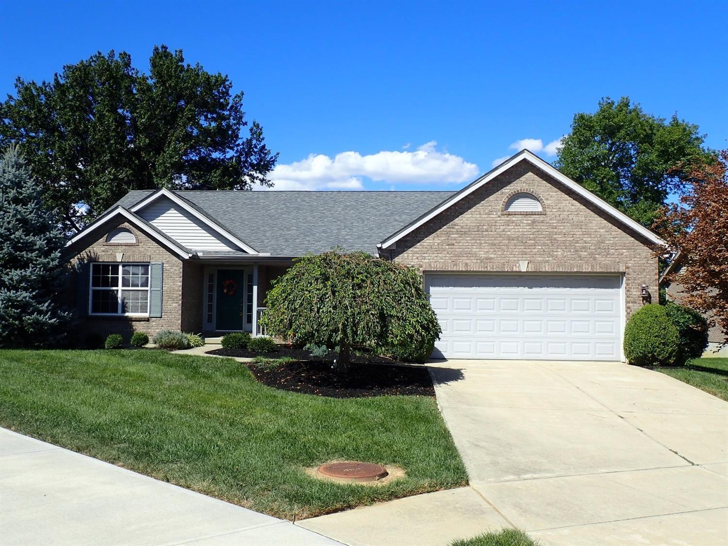 6305 SHOREACRES Court Hamilton, OH 45011 - Photo 1 of 31