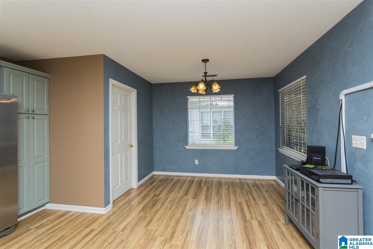 110 Cambridge Pointe Circle Alabaster, AL 35007 - Photo 15 of 32