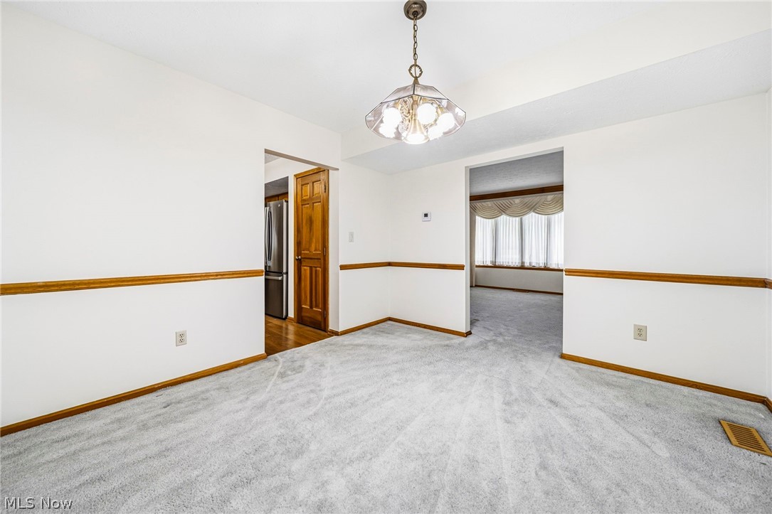 10108 Fair Road Strongsville, OH 44149 - Photo 6 of 27
