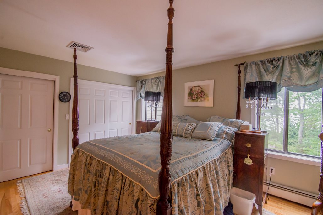 75 Croy Path Hampstead, NH 03841 - Photo 31 of 35
