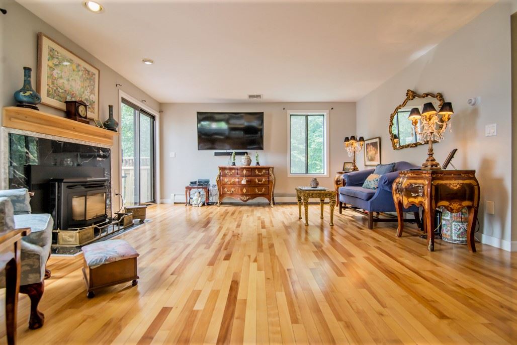 75 Croy Path Hampstead, NH 03841 - Photo 5 of 35