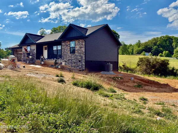 $289,900 | 120 Milo Circle, New Tazewell, TN 37825
