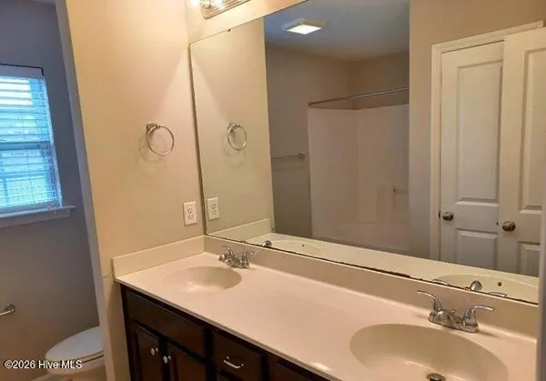 $1,800 | 424 Rockland Drive, Greenville, NC 27858
