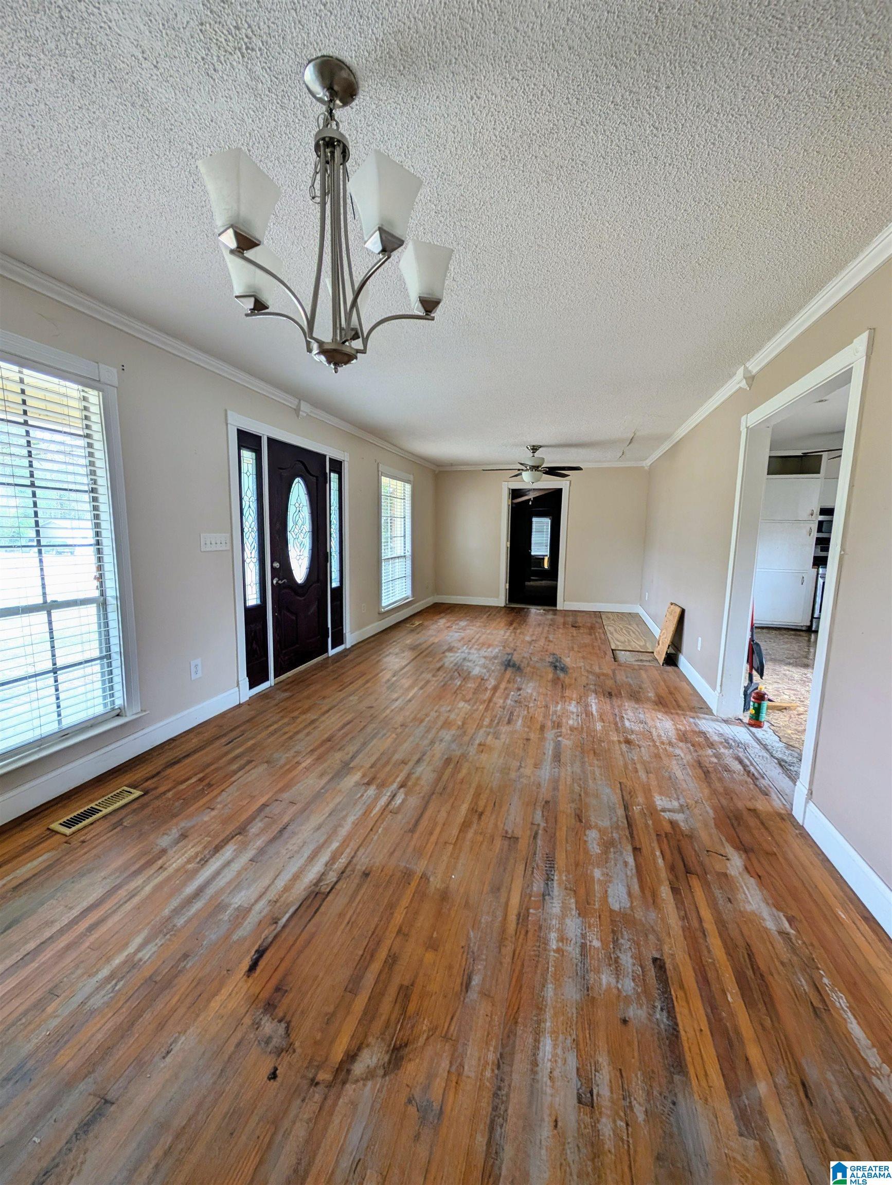 9846 Ellis Road Warrior, AL 35180 - Photo 5 of 16
