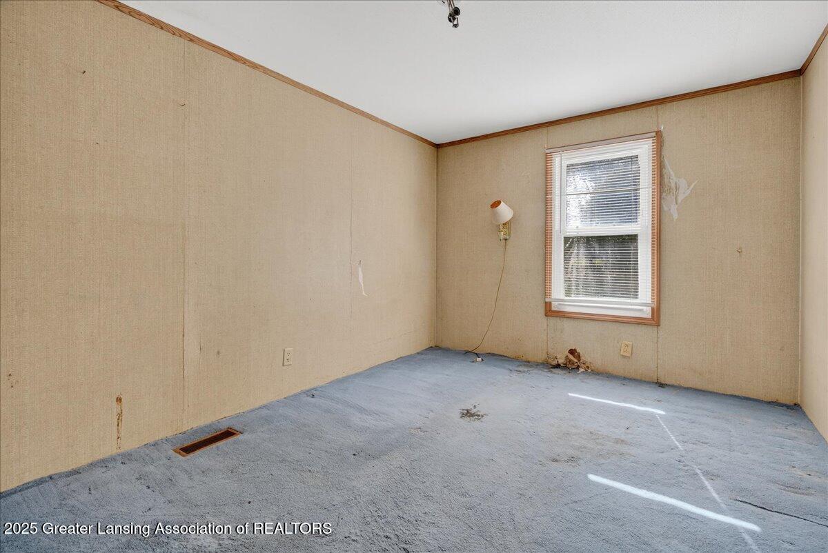 5458 West Taft Road St. Johns, MI 48879 - Photo 12 of 33 23-Media Jett - 19