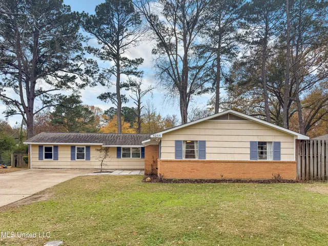 $179,900 | 5255 Parkway Drive, Jackson, MS 39211