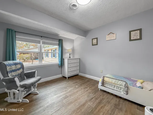 $179,900 | 5255 Parkway Drive, Jackson, MS 39211