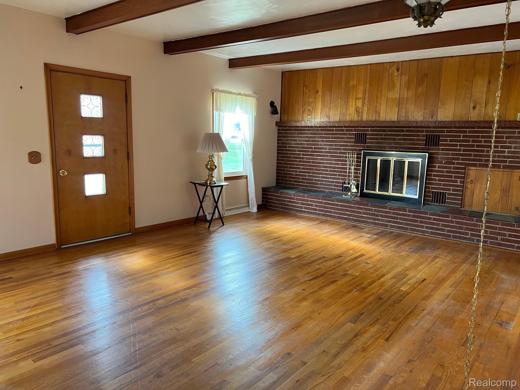 5025 North Branch Road North Branch, MI 48461 - Photo 5 of 21 IMG_0110.jpg