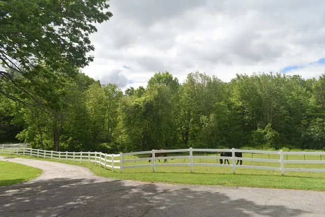 $829,900 | 111 Northwest Road, Spencer, MA 01562