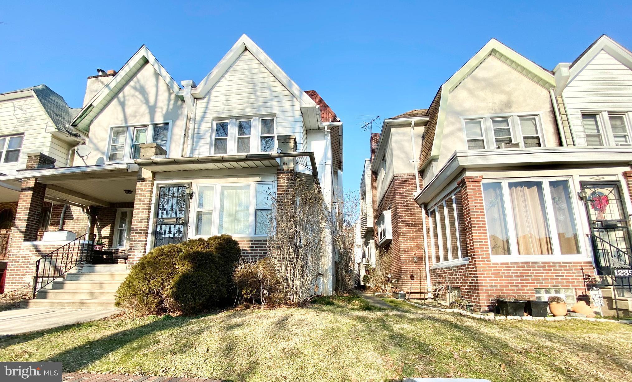 1241 Marlyn Road Philadelphia, PA 19151 - Photo 4 of 28 Gallery Image 4