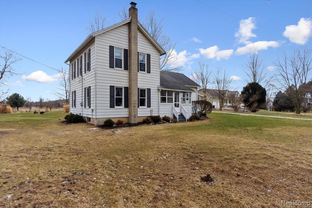 10375 East Lovejoy Road Perry, MI 48872 - Photo 4 of 72