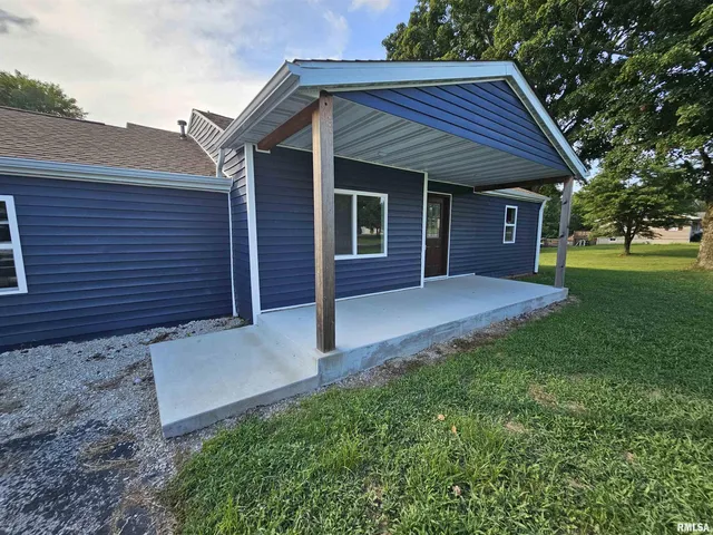 $249,000 | 16530 East Fairfield Road, Mount Vernon, IL 62864