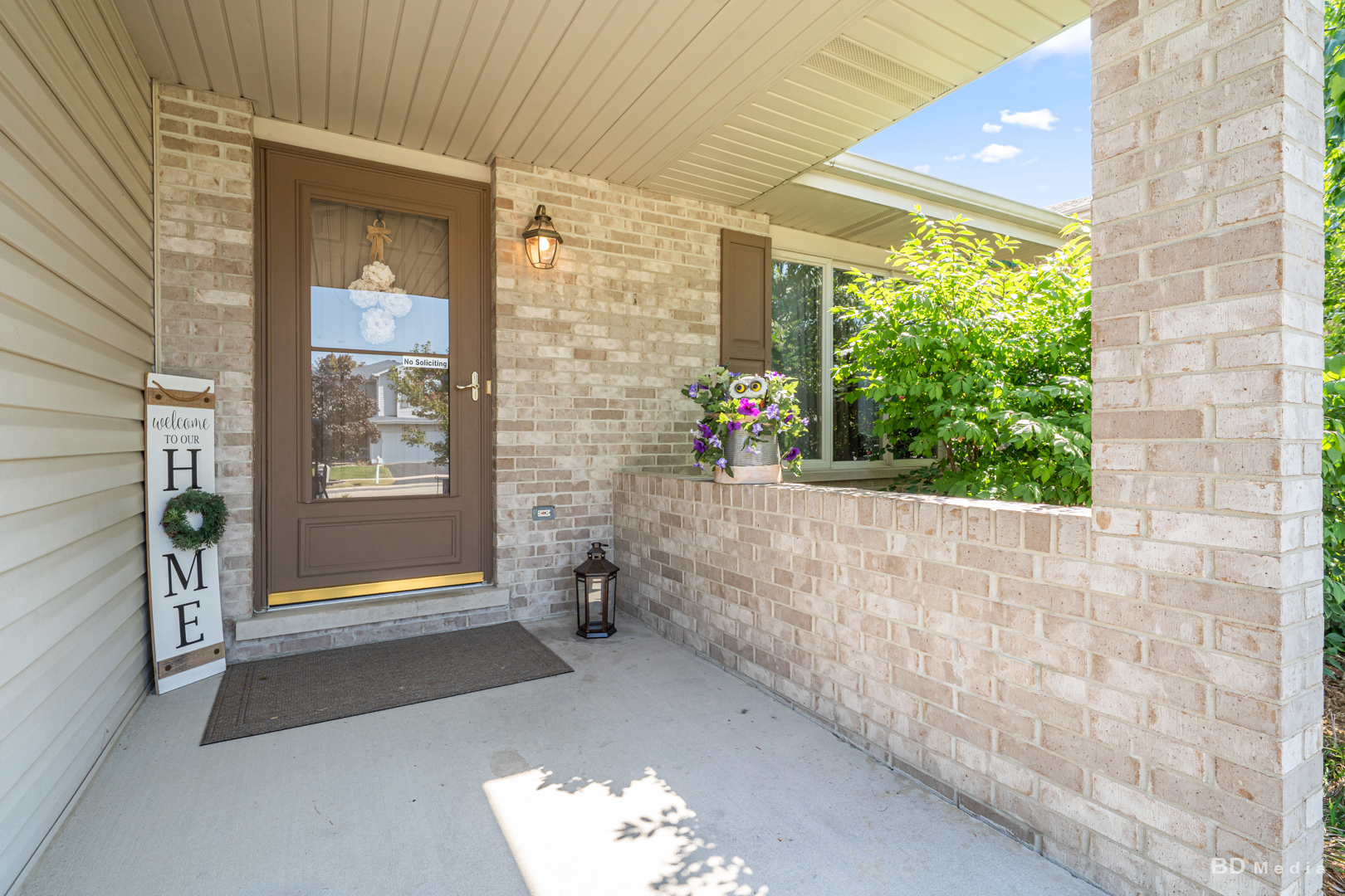 2018 Olde Mill Road Plainfield, IL 60586 - Photo 2 of 30 a view of door with an outdoor space