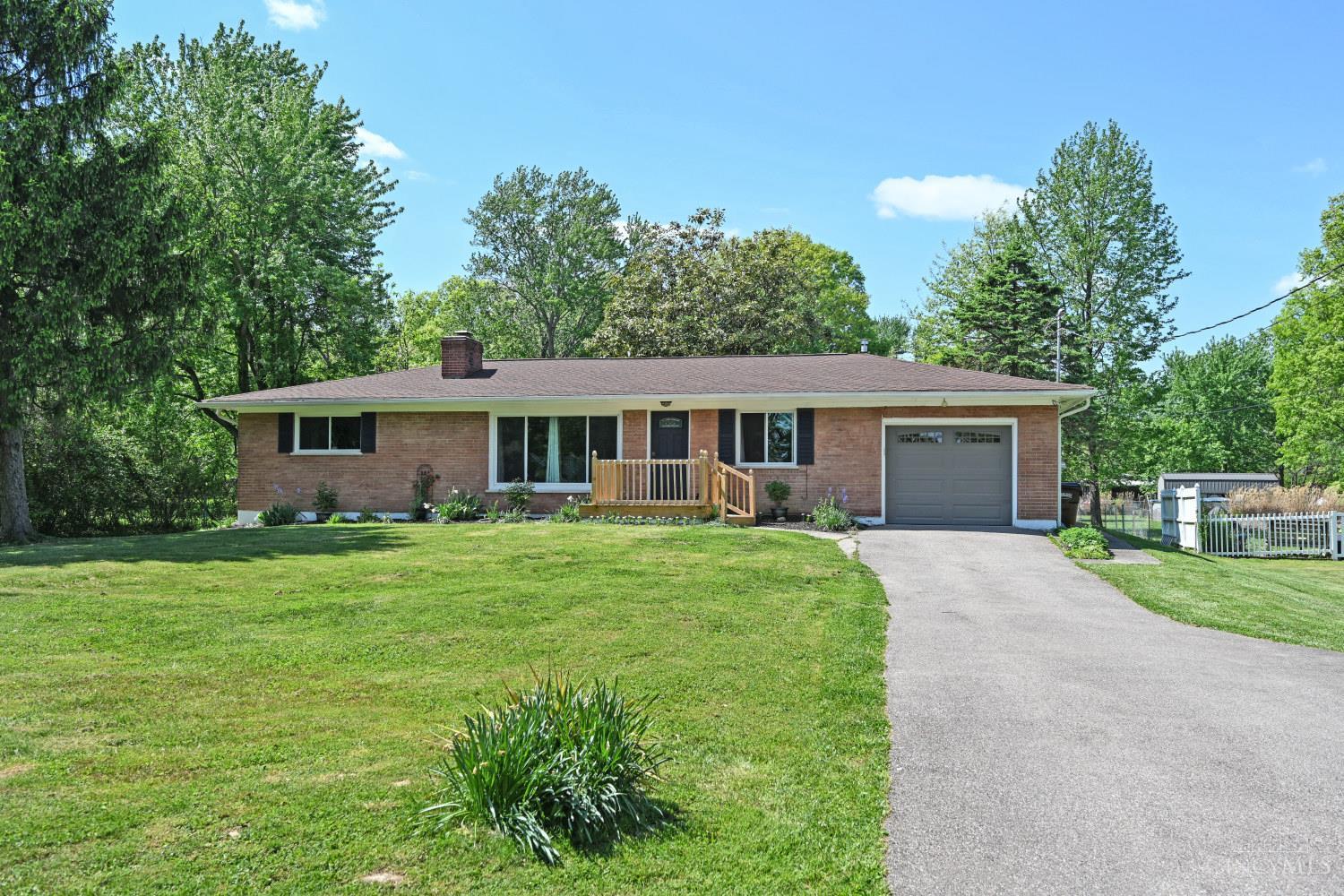 4699 Blue Jacket Road Cincinnati, OH 45244 - Photo 2 of 38