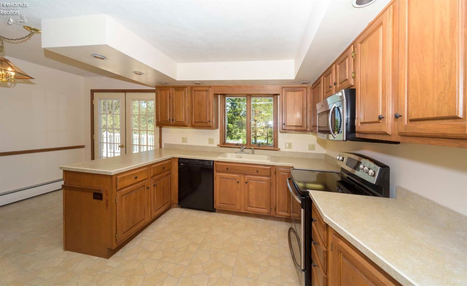 11807 Strecker Road West Bellevue, OH 44811 - Photo 37 of 54 Gallery Image 37