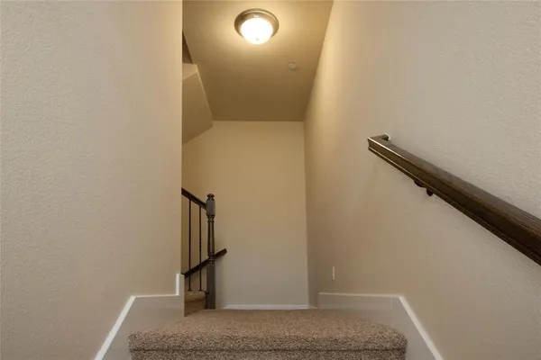 $2,900 | 7825 Fox Horn Drive, Irving, TX 75063