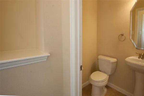 $2,900 | 7825 Fox Horn Drive, Irving, TX 75063