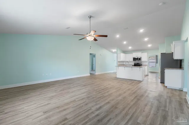 $2,100 | 3590 Conley Drive, Cantonment, FL 32533