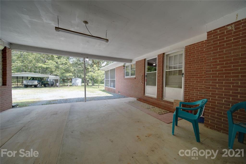 4202 Rogers Road Monroe, NC 28110 - Photo 7 of 40 Gallery Image 7