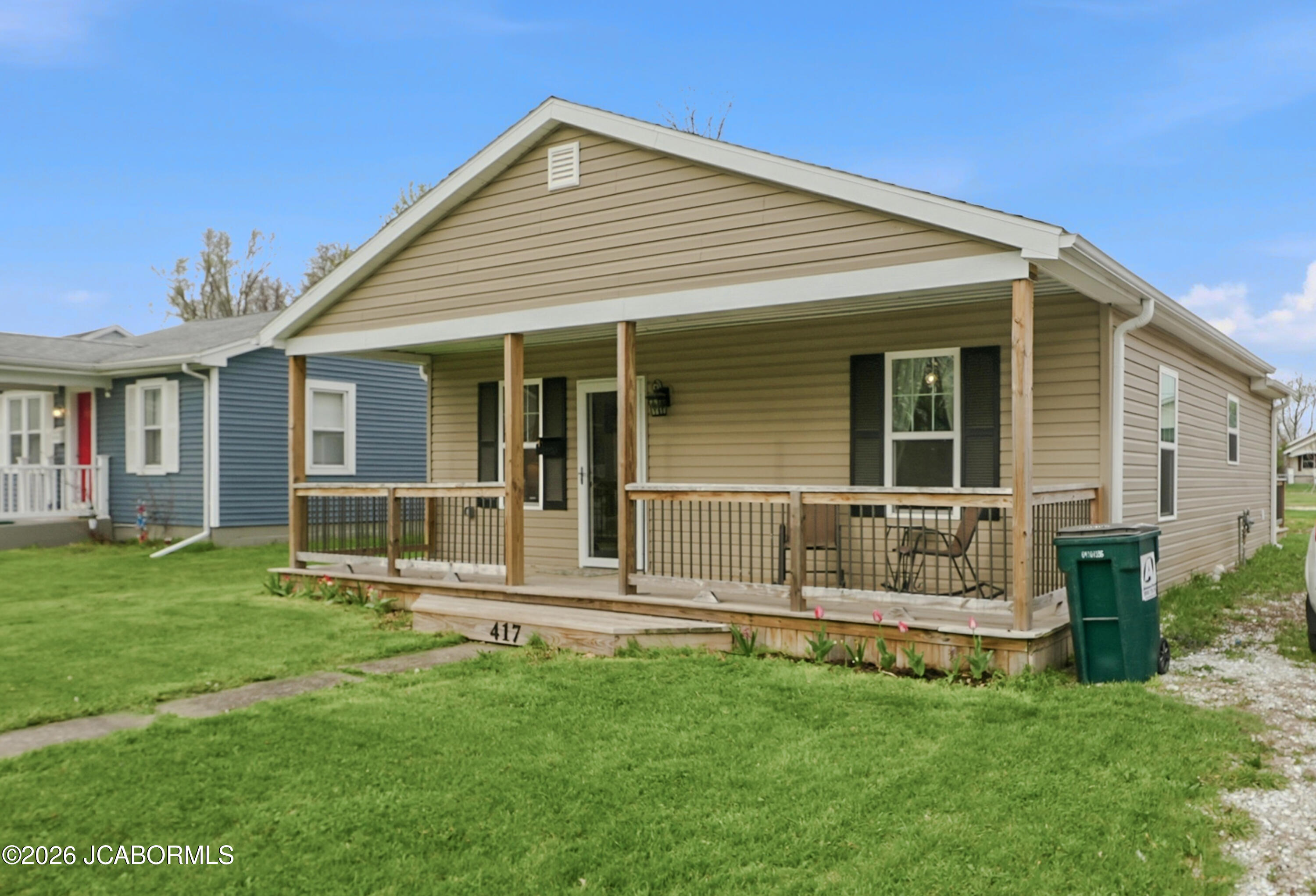 417 Garfield Avenue Moberly, MO 65270 - Photo 2 of 17 Front